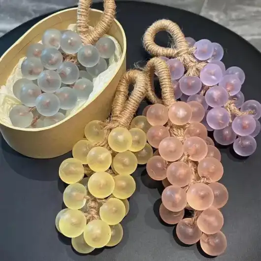Grape Soap Packaging (2)